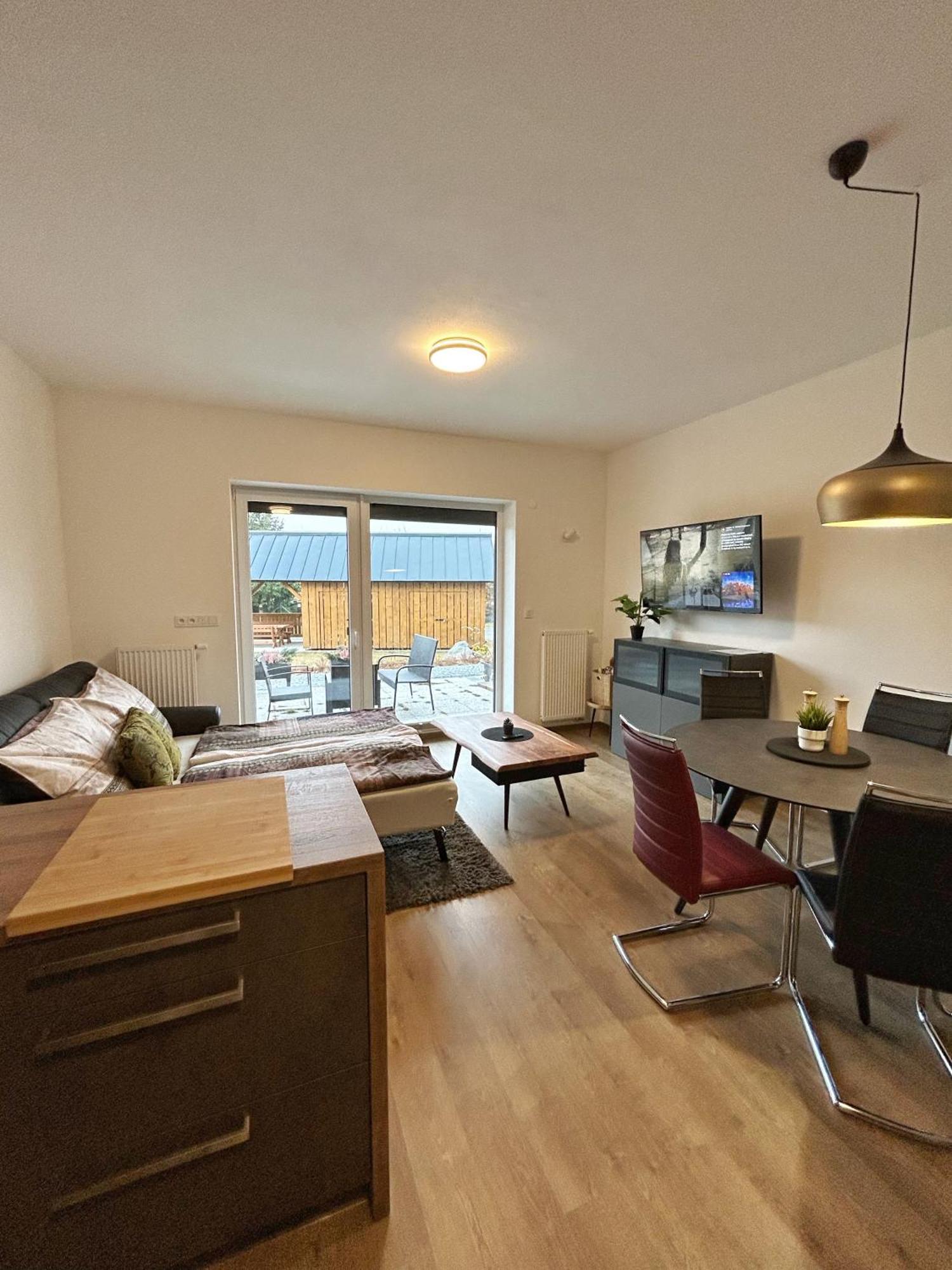 Apartman A3 Kasperky Slunny Moderni Apartman Na Horach Касперске Хори Екстериор снимка